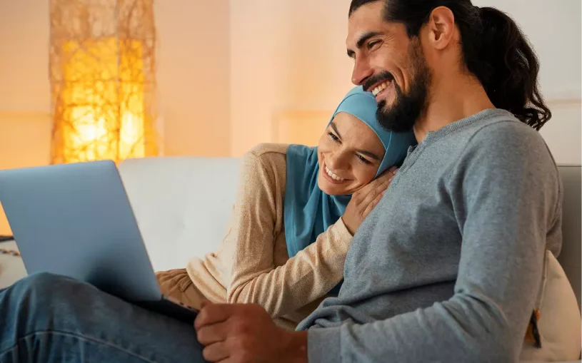 Comment un jeune couple a construit un portefeuille halal rentable en 18 mois